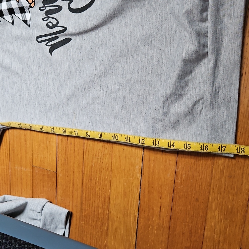 Gray Merry Christmas Graphic Sweatshirt - Picture 15 of 15